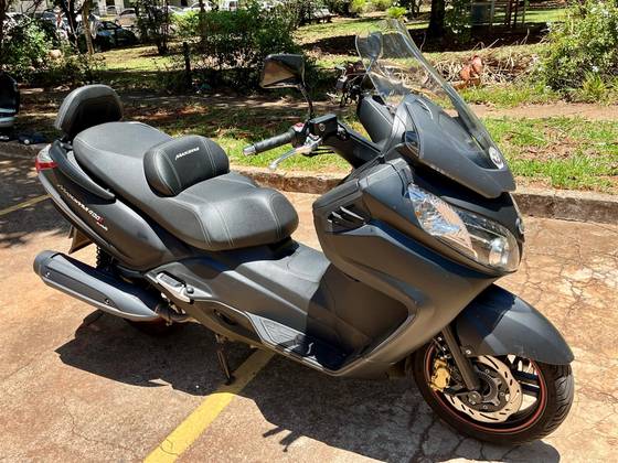 DAFRA MAXSYM 400i 